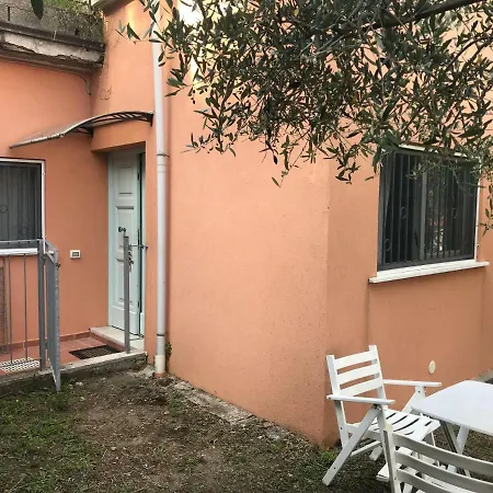 In Collina Falconara Appartement *